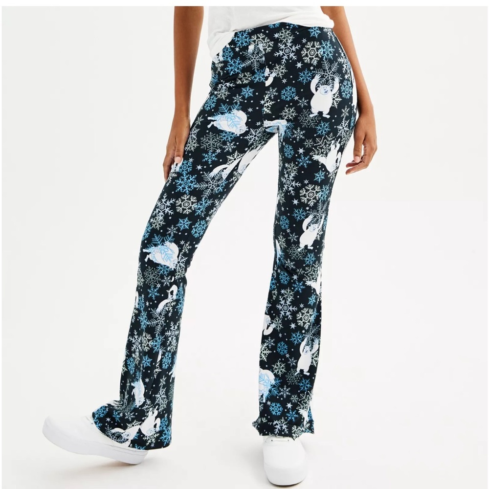 Kohl’s Celebrate Together Juniors high-rise Yeti flares pants leggings XL NWT